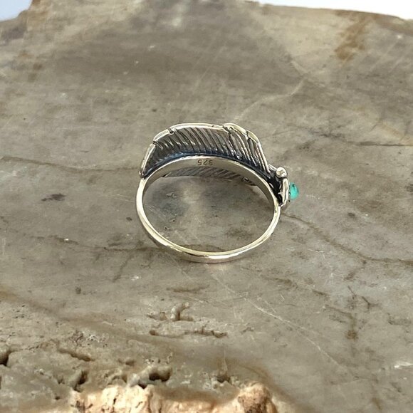 Sterling Silver 925 Dainty Round Turquoise Cabochon Feather Band Ring Size 5.5 - Picture 7 of 16